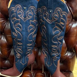 Stylish Brown and Blue Heeled Boots